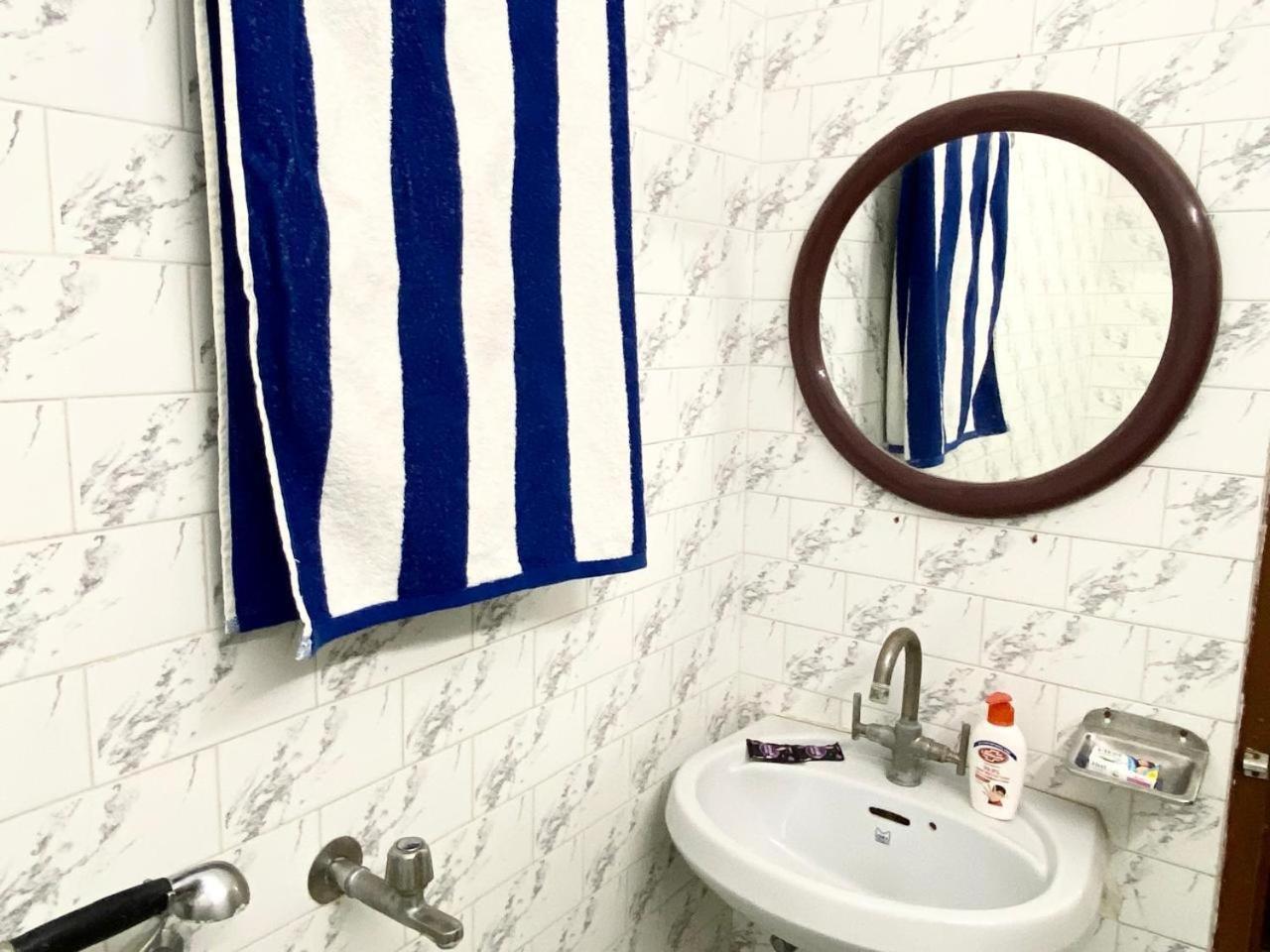 Garden View Residency Bed and Breakfast Λάκναου Εξωτερικό φωτογραφία